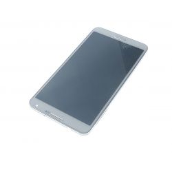 Lcd screen and touchscreen assemblies on white chassis Samsung Galaxy Note 3 N9005