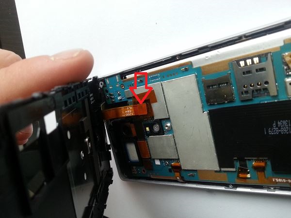 Guide de réparation Sony Xperia SP étape 5