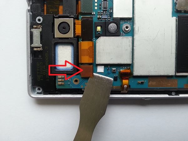 Guide de réparation Sony Xperia SP étape 7