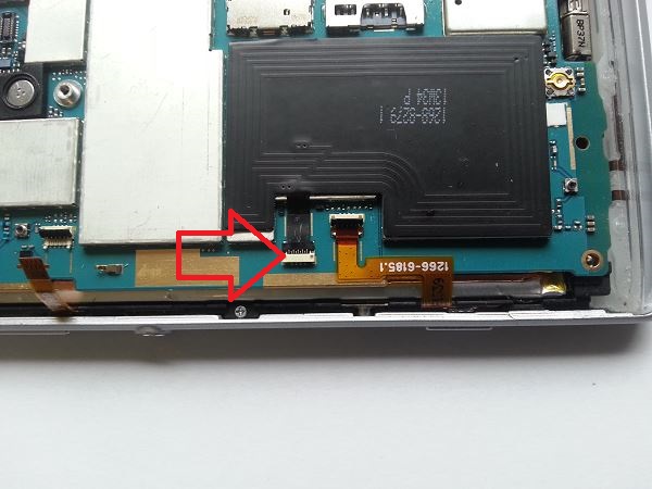 Guide de réparation Sony Xperia SP étape 16