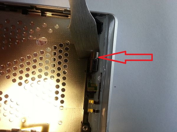 Guide de réparation Sony Xperia SP étape 24